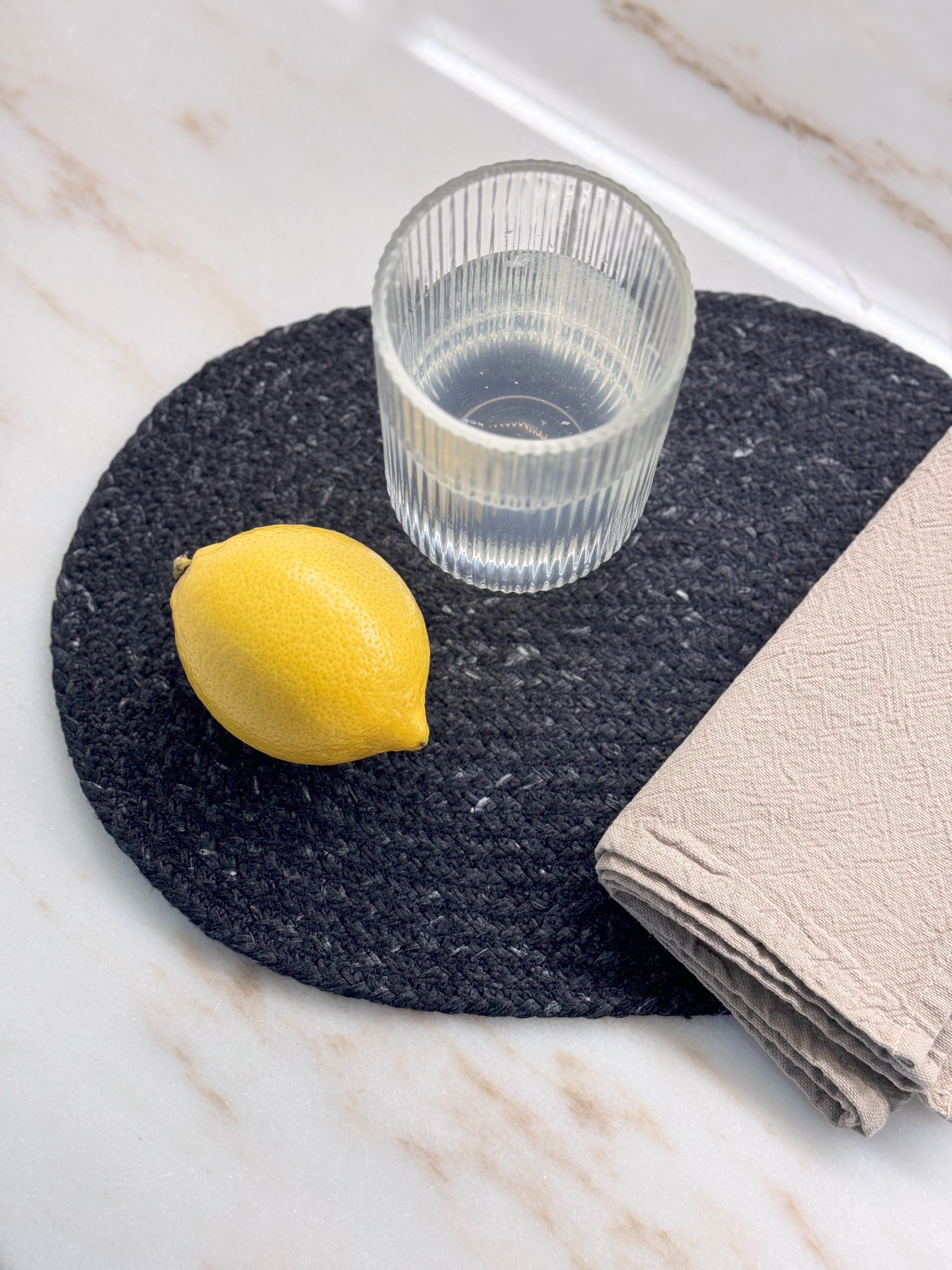 Placemat - round, braided, upcycled