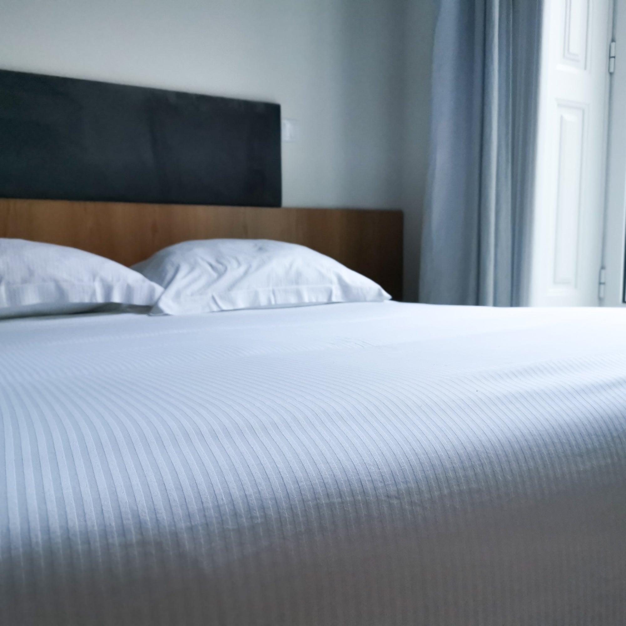 HOTEL TIRAS bed linen collection