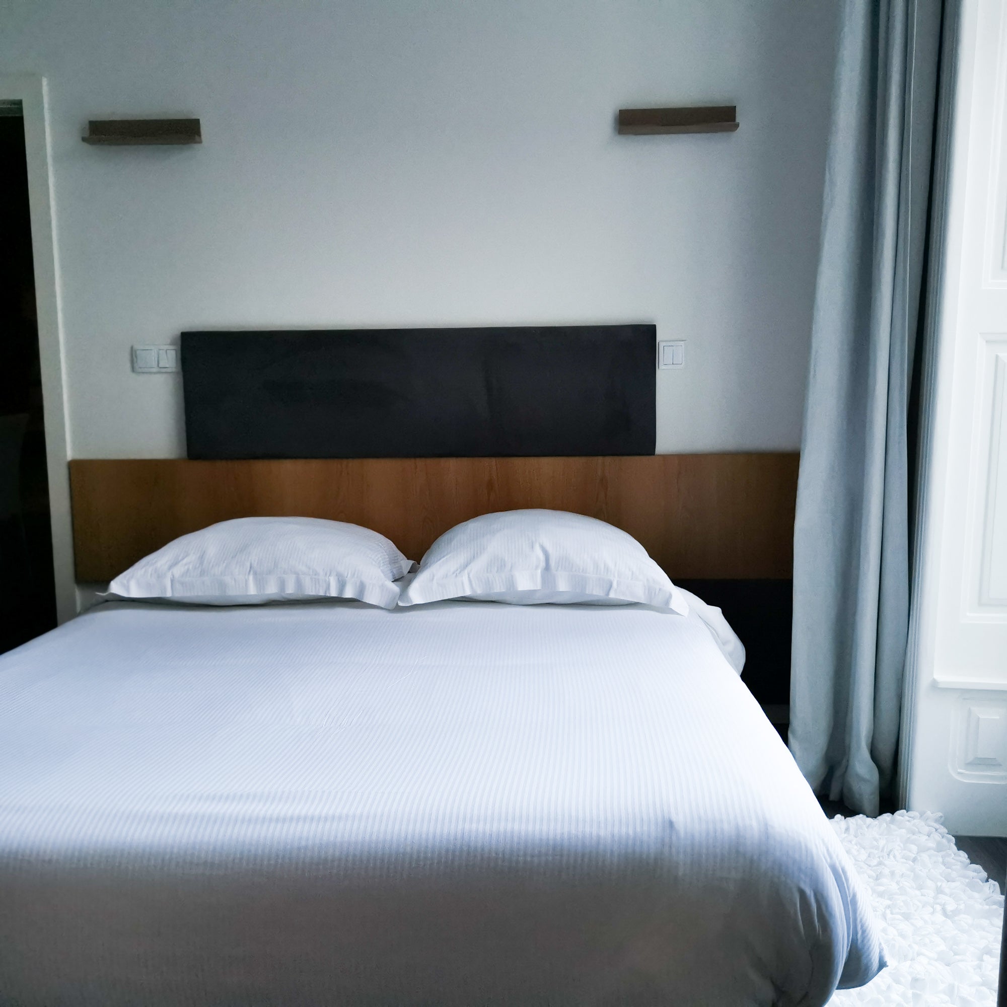 HOTEL TIRAS bed linen collection