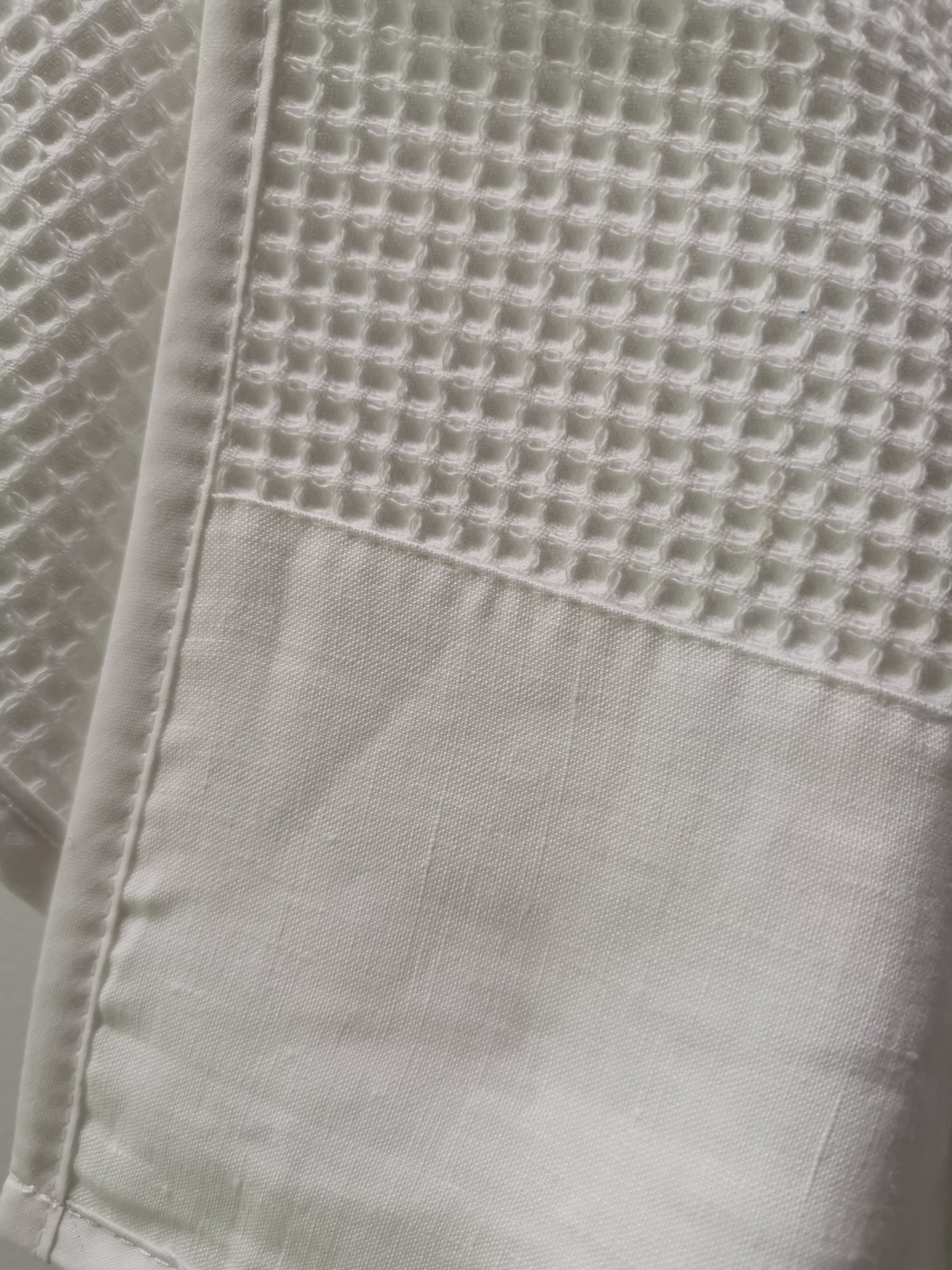 Geschirrtuch Waffelpique mit Leinenborte