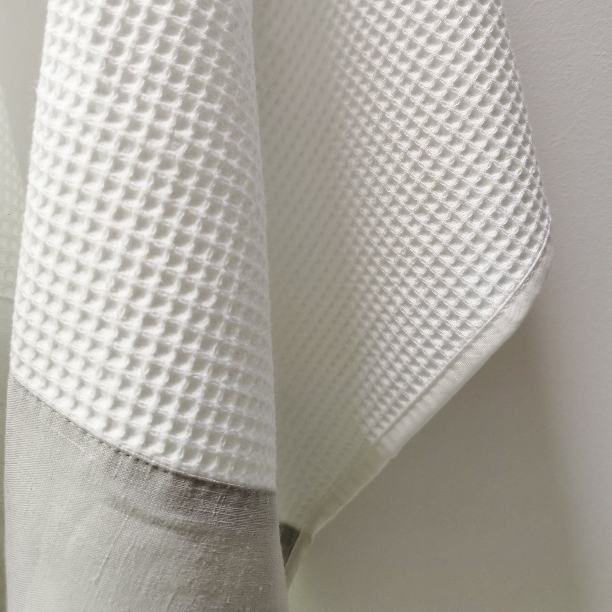 Geschirrtuch Waffelpique mit Leinenborte